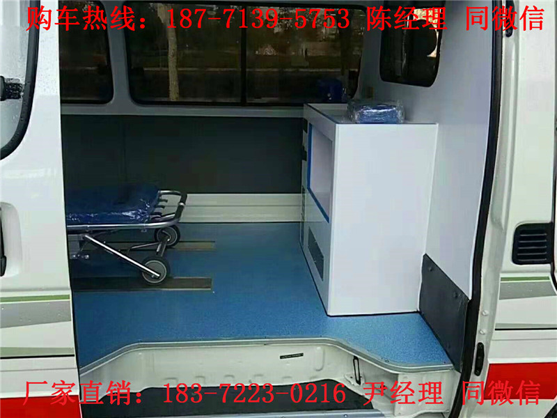 金杯海獅高頂運(yùn)輸型救護(hù)車（汽油）