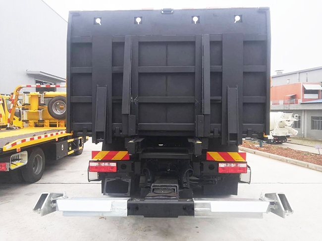 東風(fēng)D9重載型清障車(chē)