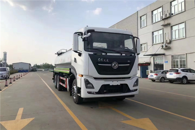東風(fēng)天龍后八輪20噸噴霧車，國六綠化噴灑車