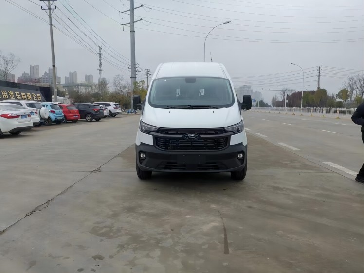 福特V362傷殘轉(zhuǎn)運(yùn)車非急救轉(zhuǎn)運(yùn)車！